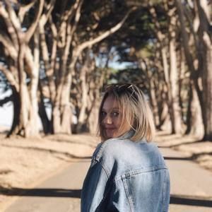 Meet your Posher, Megan